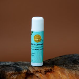 Home shea lip balm